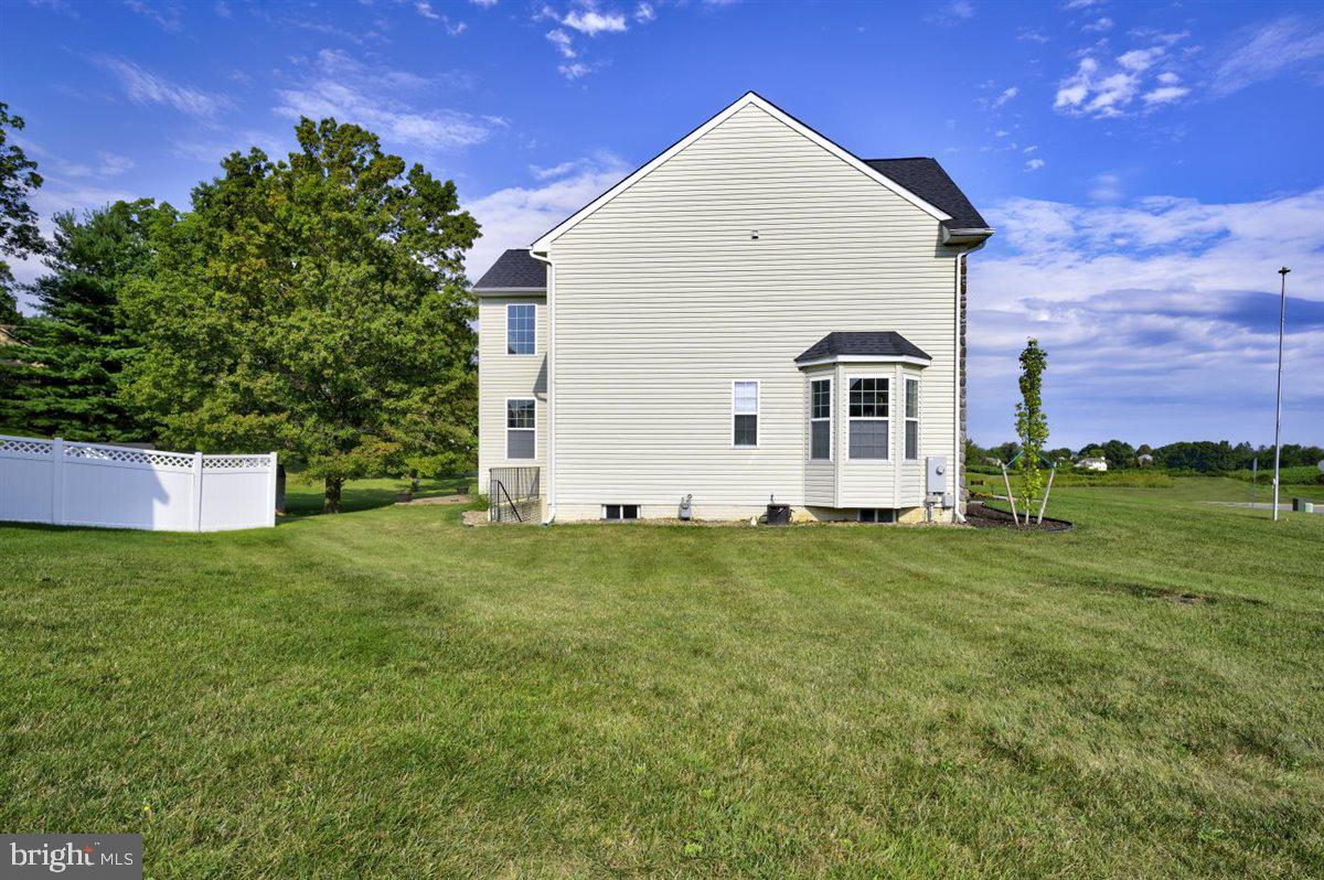 SADDLE RIDGE ESTATES - Residential