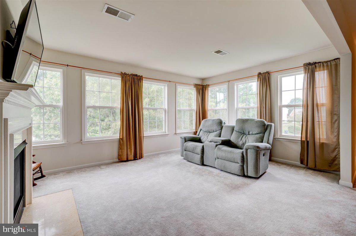 SADDLE RIDGE ESTATES - Residential