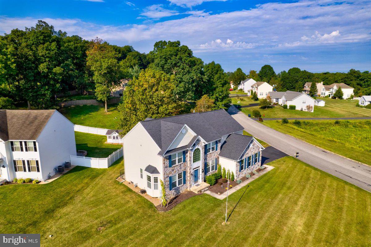 SADDLE RIDGE ESTATES - Residential
