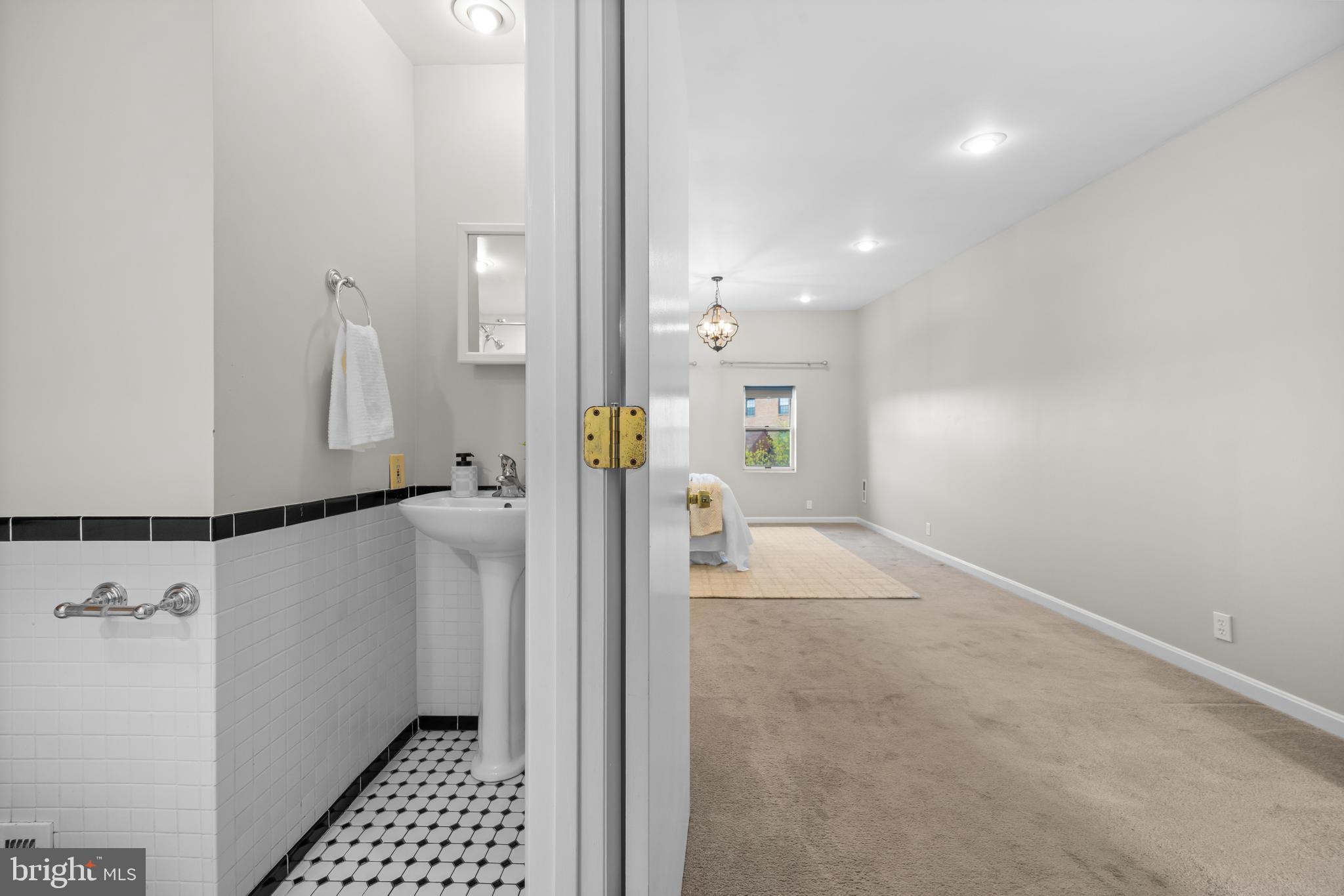 FELLS POINT HISTORIC DISTRICT - Residential