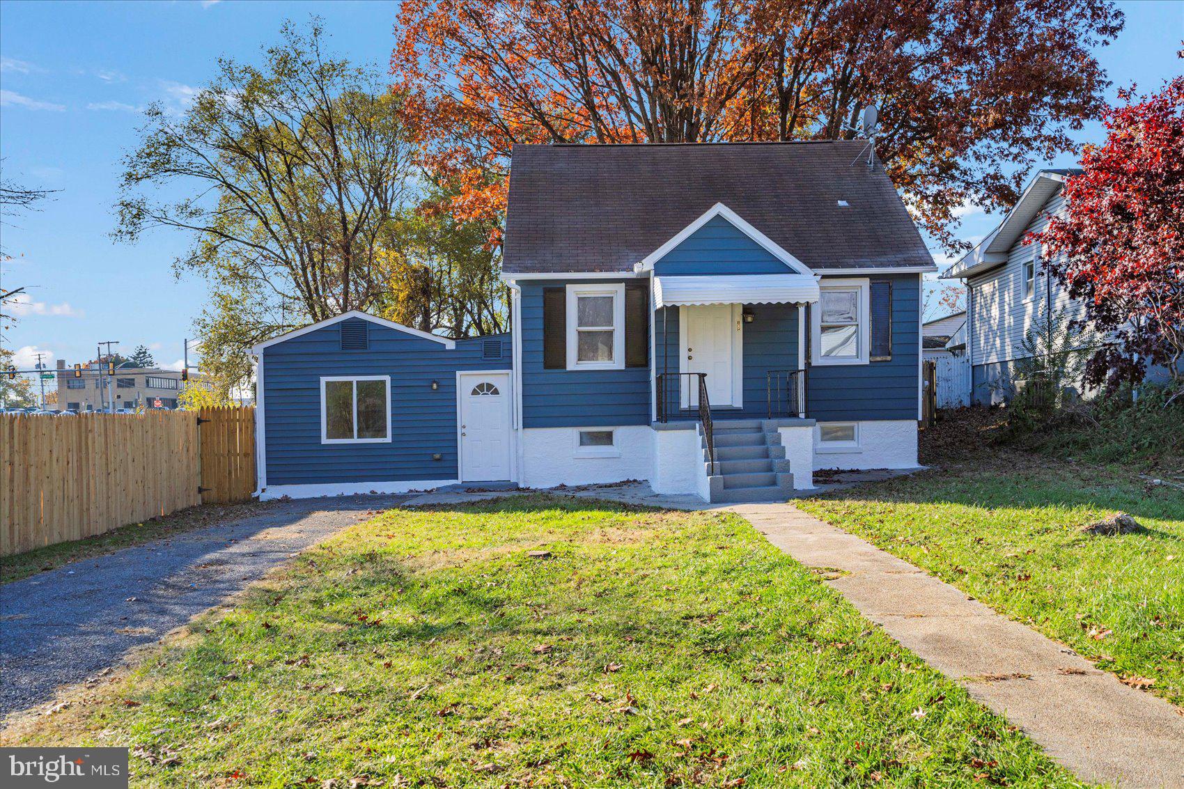 MIDDLE RIVER - Residential