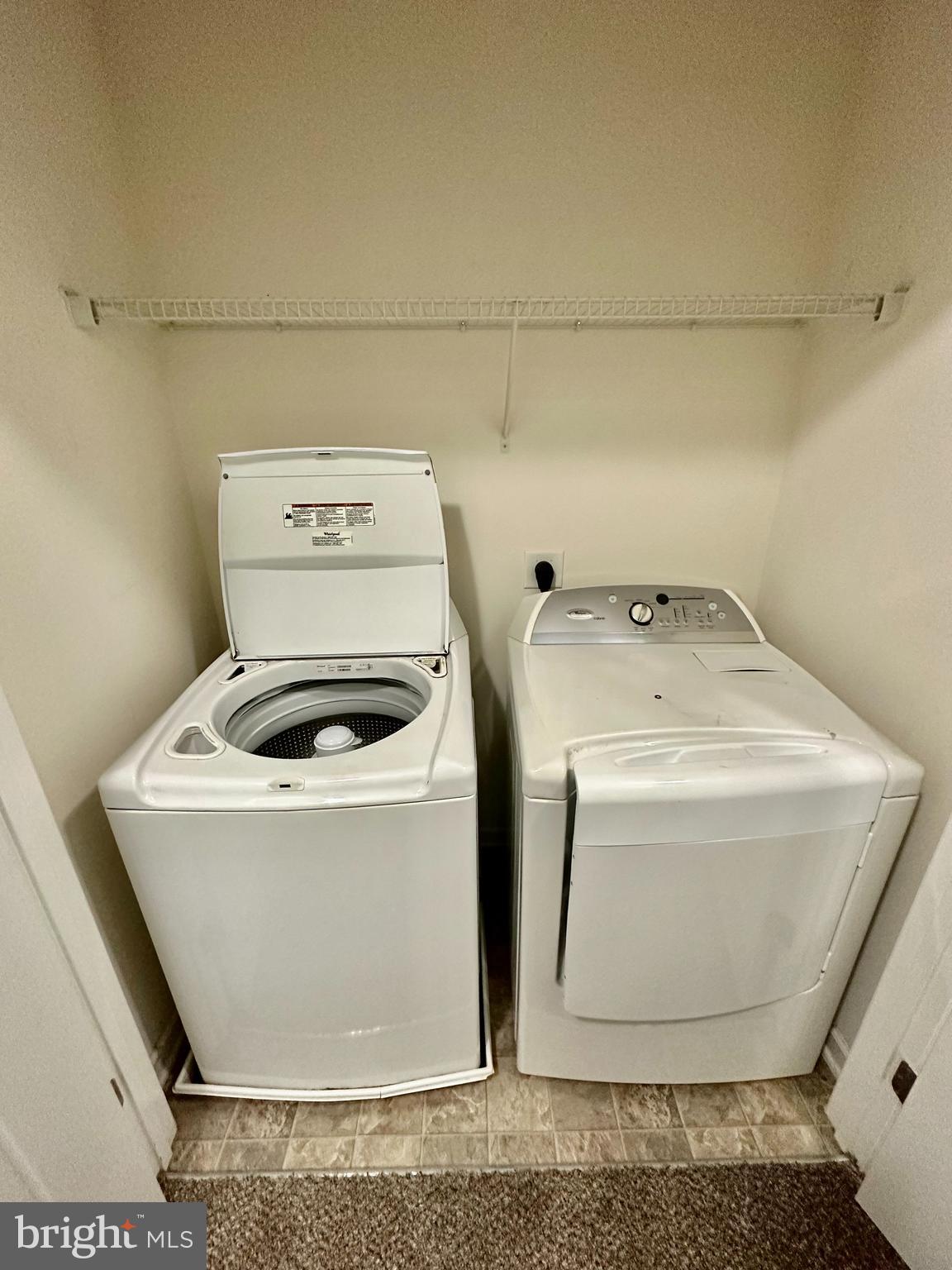 ARCHERS ROCK - Residential