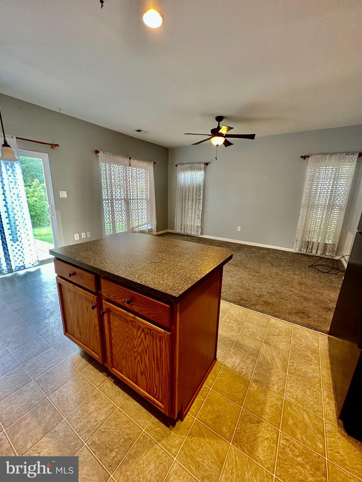 ARCHERS ROCK - Residential