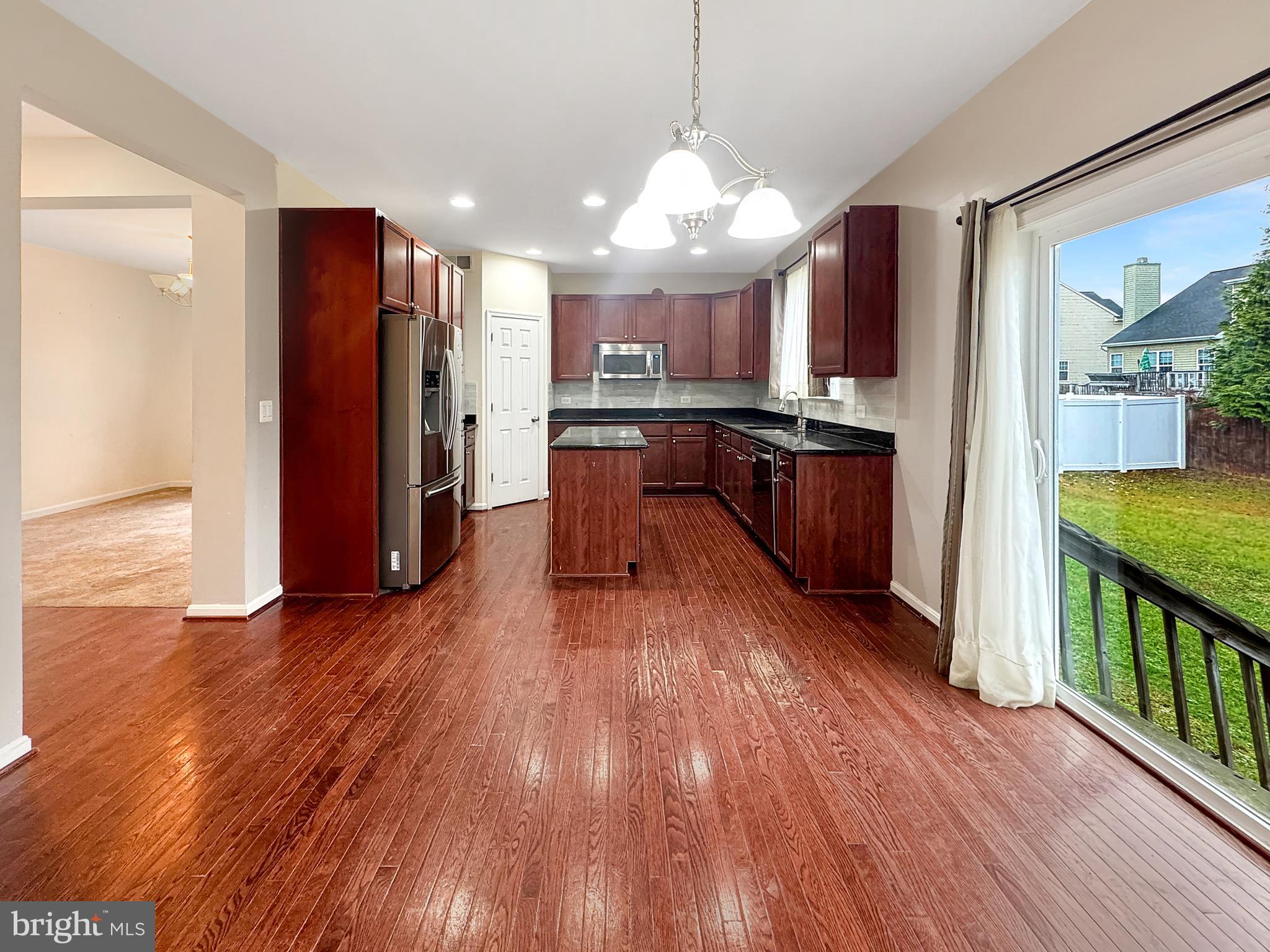 NORTH BROOK - Residential