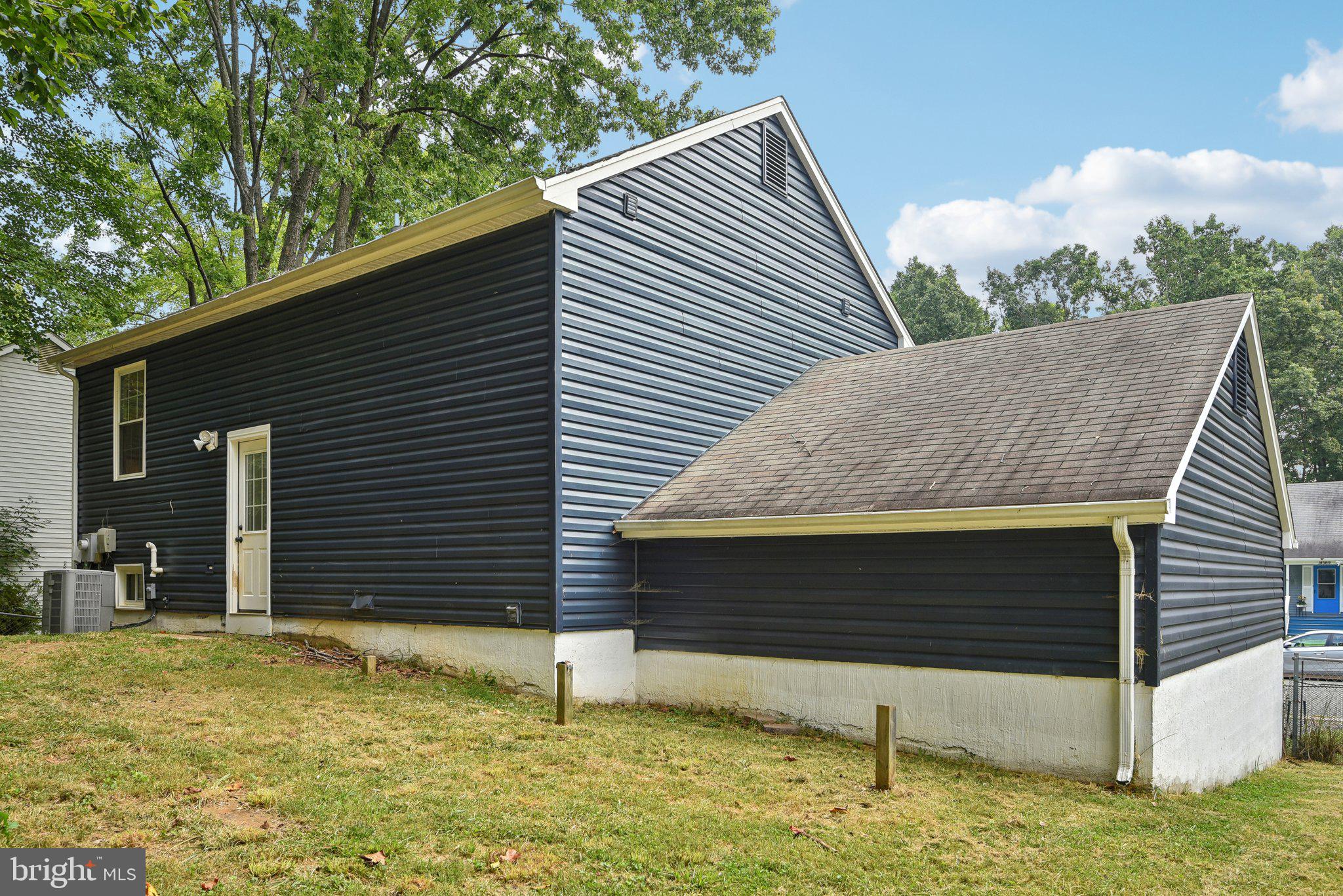 DALE CITY - Residential