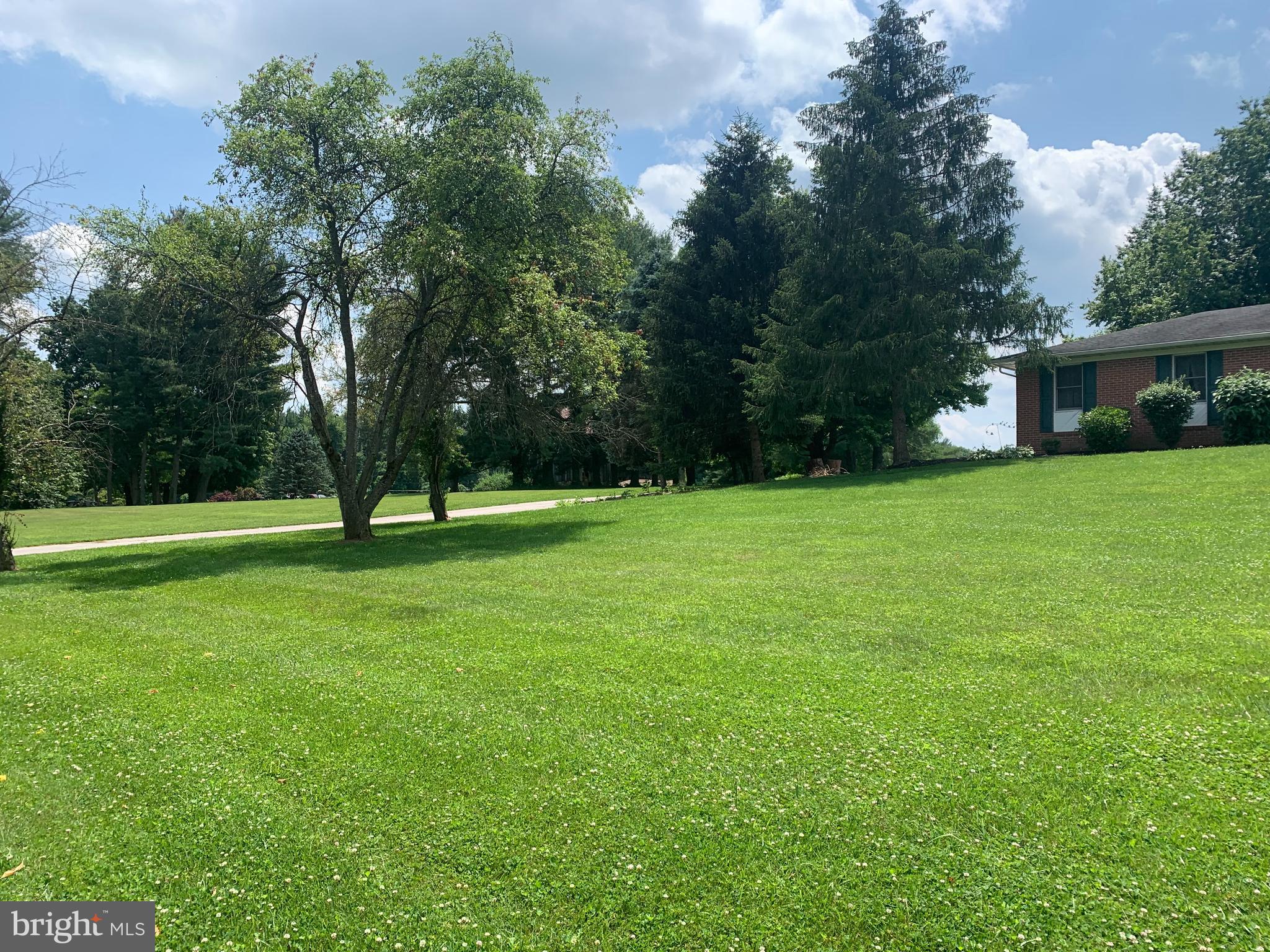 FLICKERWOOD - Residential