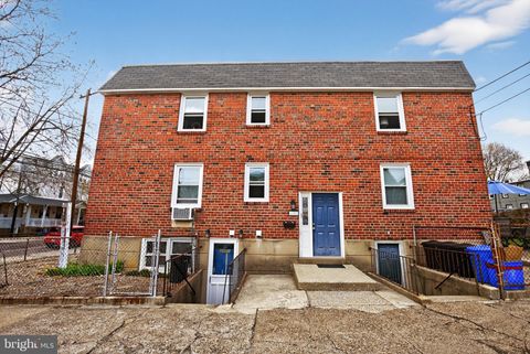 4401 MANAYUNK AVENUE PHILADELPHIA PA 19128