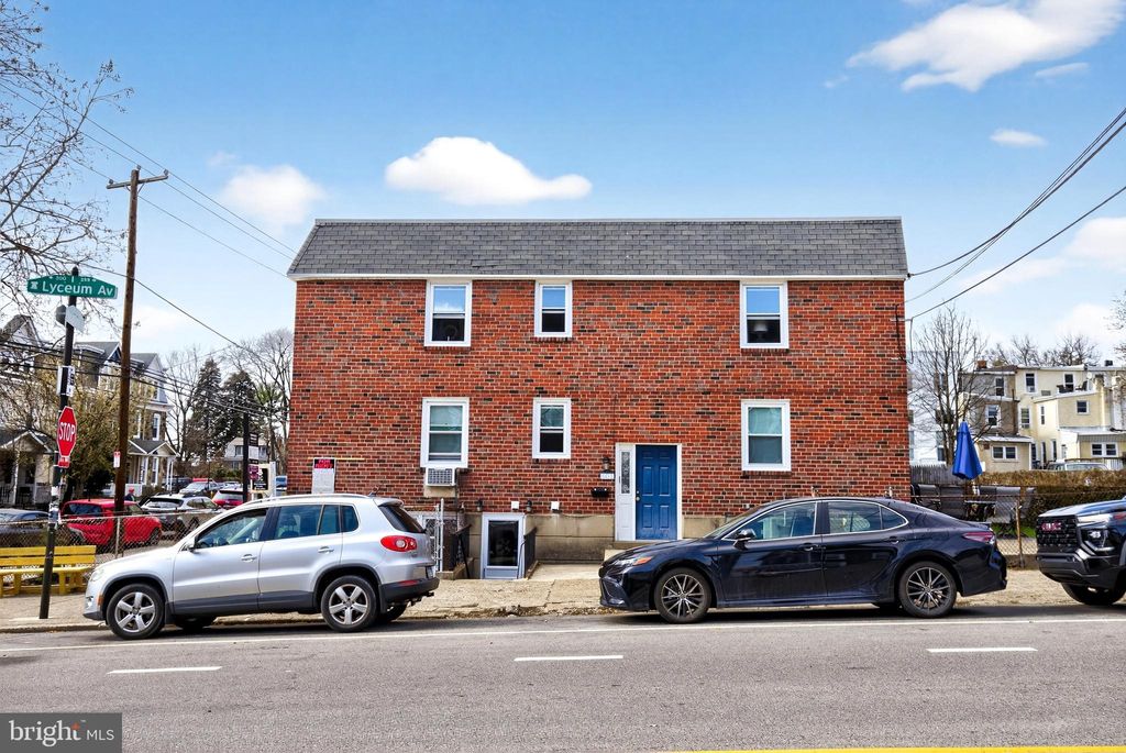 Photo of 4401 Manayunk Avenue, PHILADELPHIA, PA 19128 (MLS # PAPH2597160)