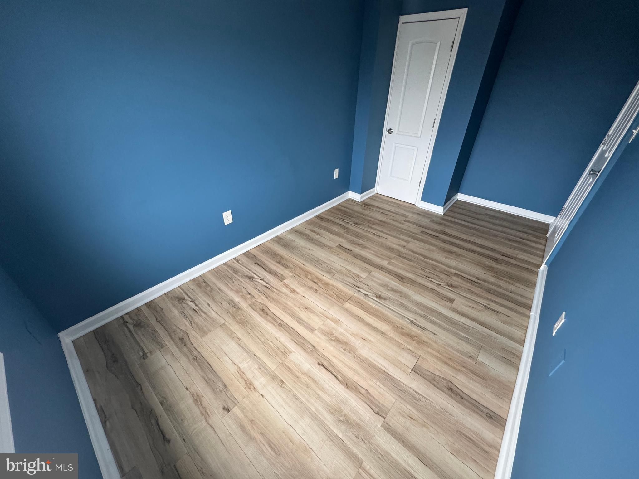 EASTWOOD HEIGHTS - Residential Lease