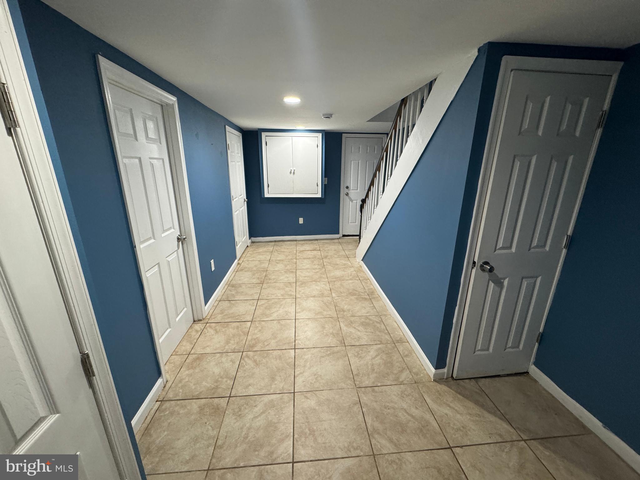 EASTWOOD HEIGHTS - Residential Lease