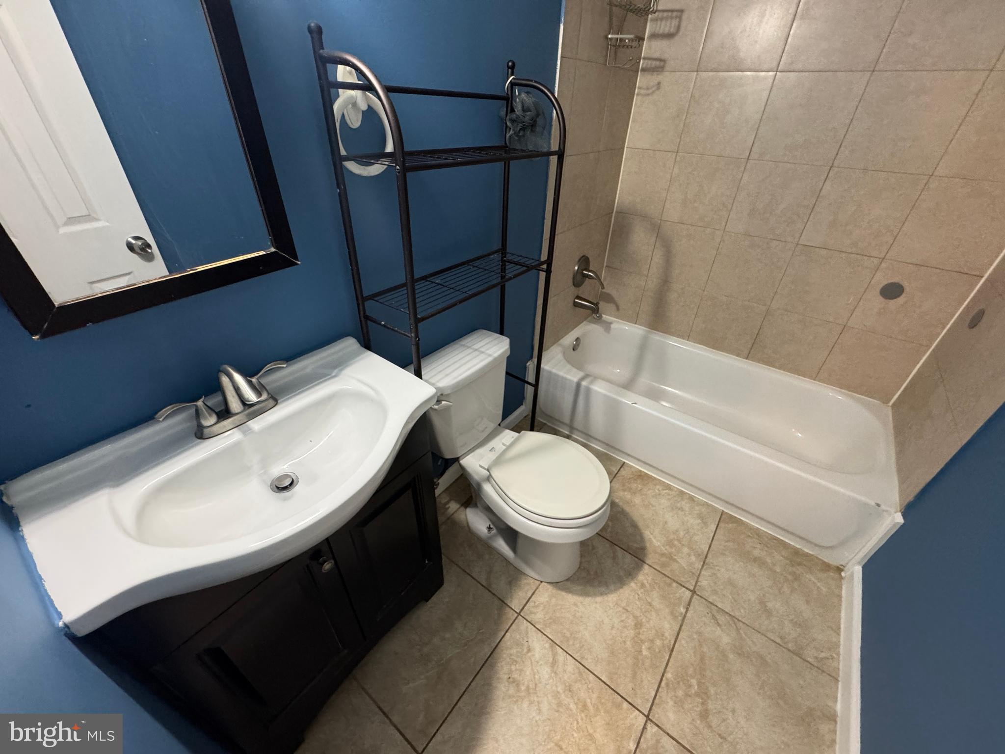 EASTWOOD HEIGHTS - Residential Lease