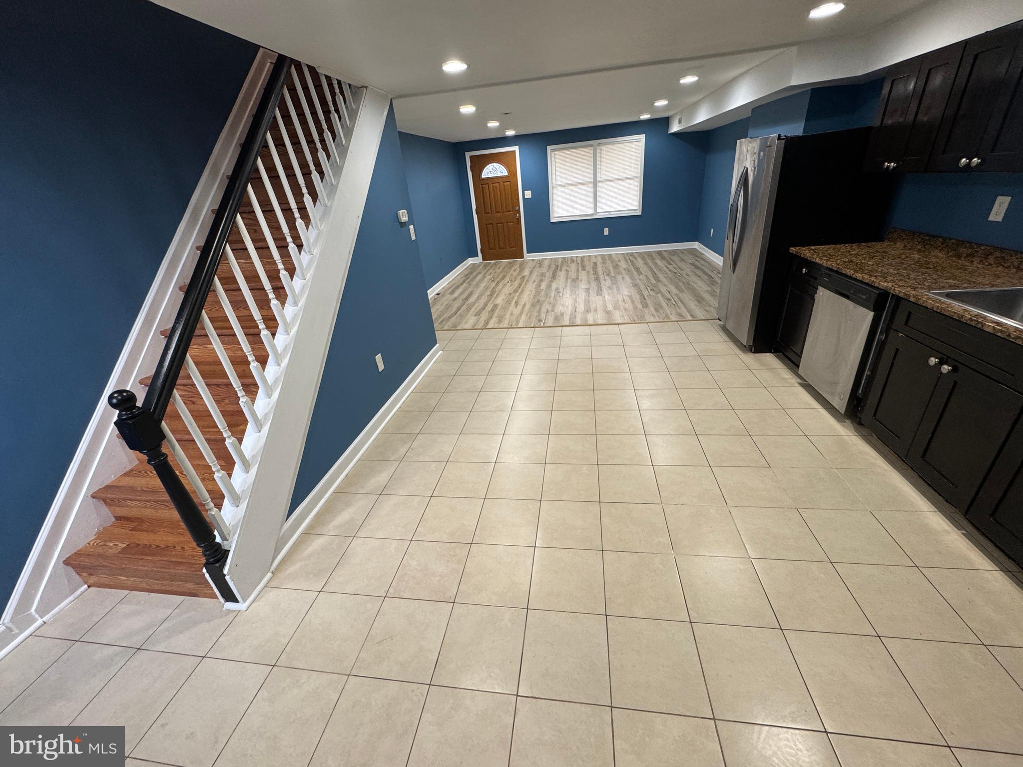 EASTWOOD HEIGHTS - Residential Lease
