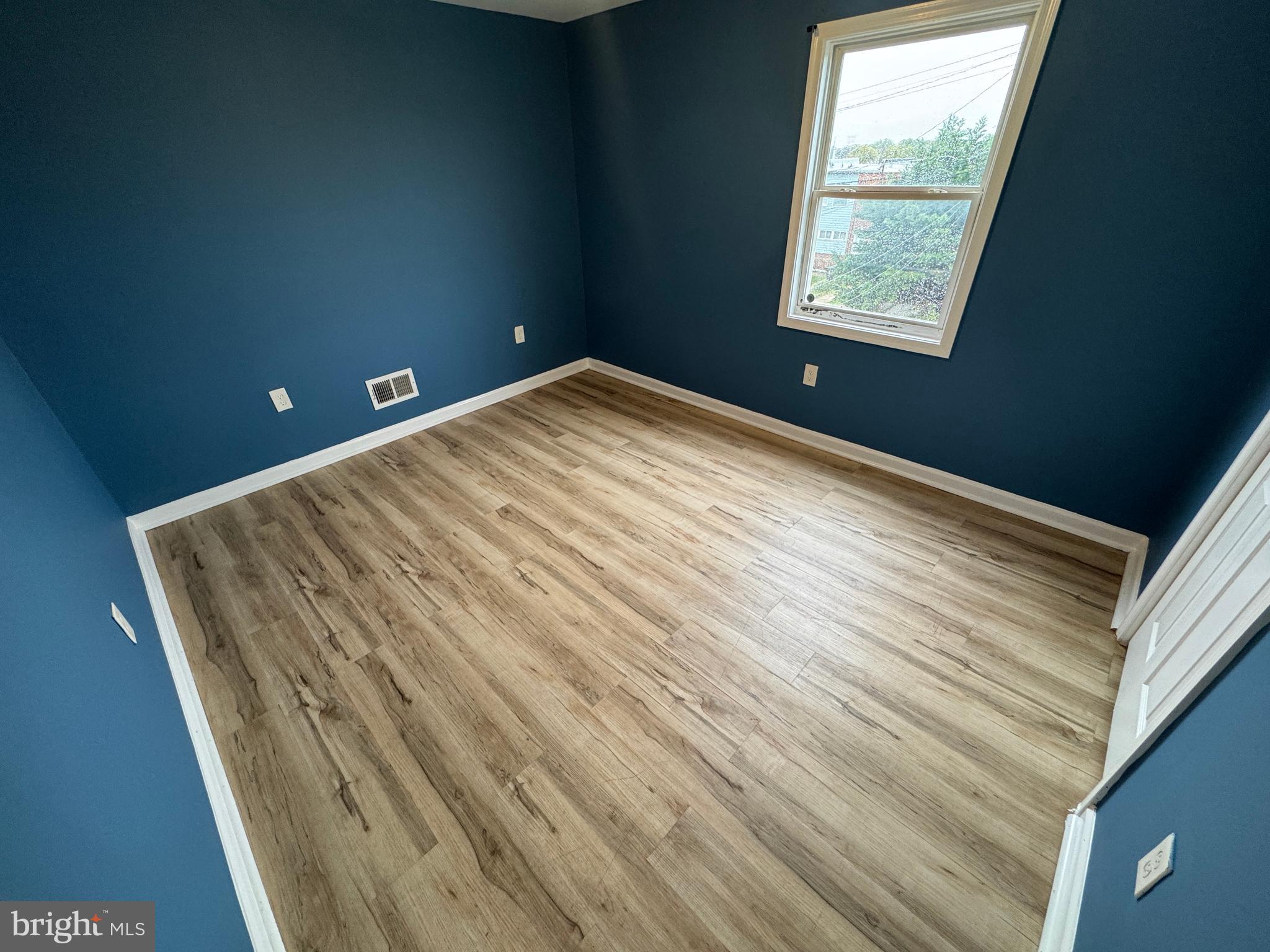 EASTWOOD HEIGHTS - Residential Lease