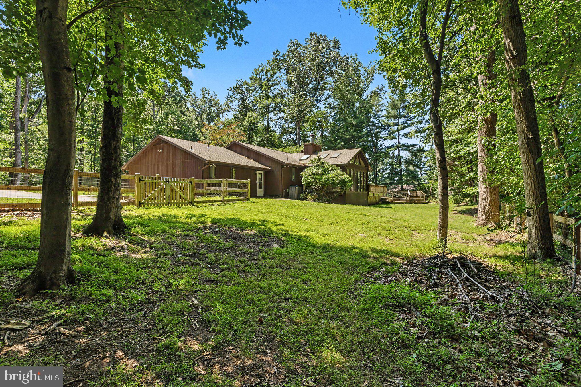 2306 CAVES ROAD