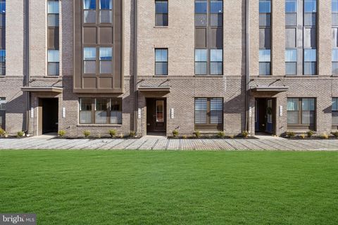 124B LOCKE ST MEWS LOT 2027 BALTIMORE MD 21230