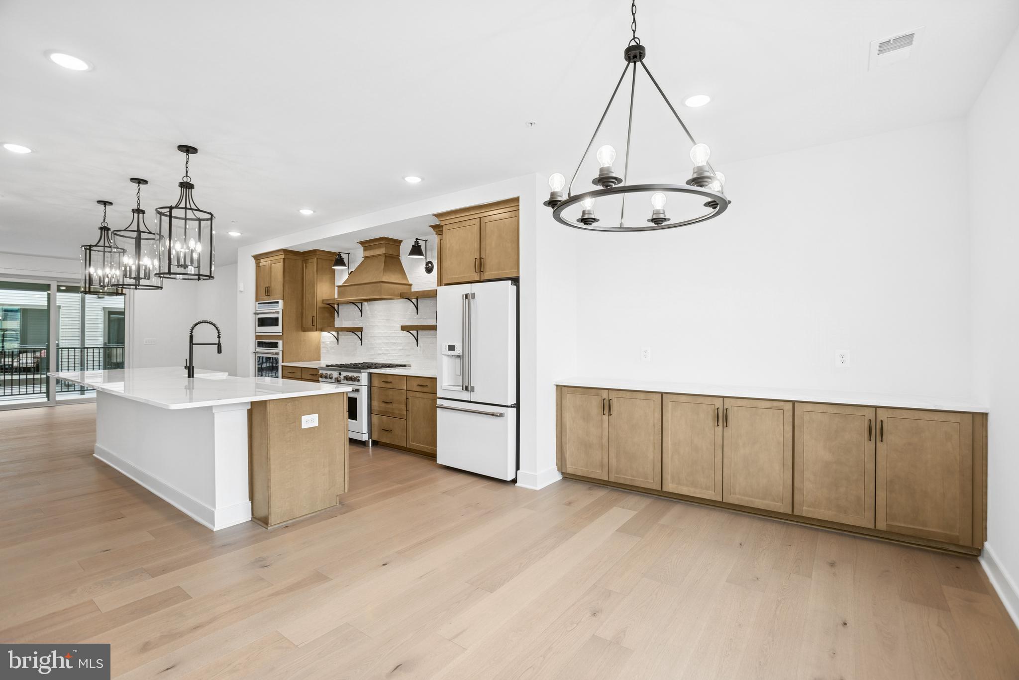 124B LOCKE ST MEWS LOT 2027