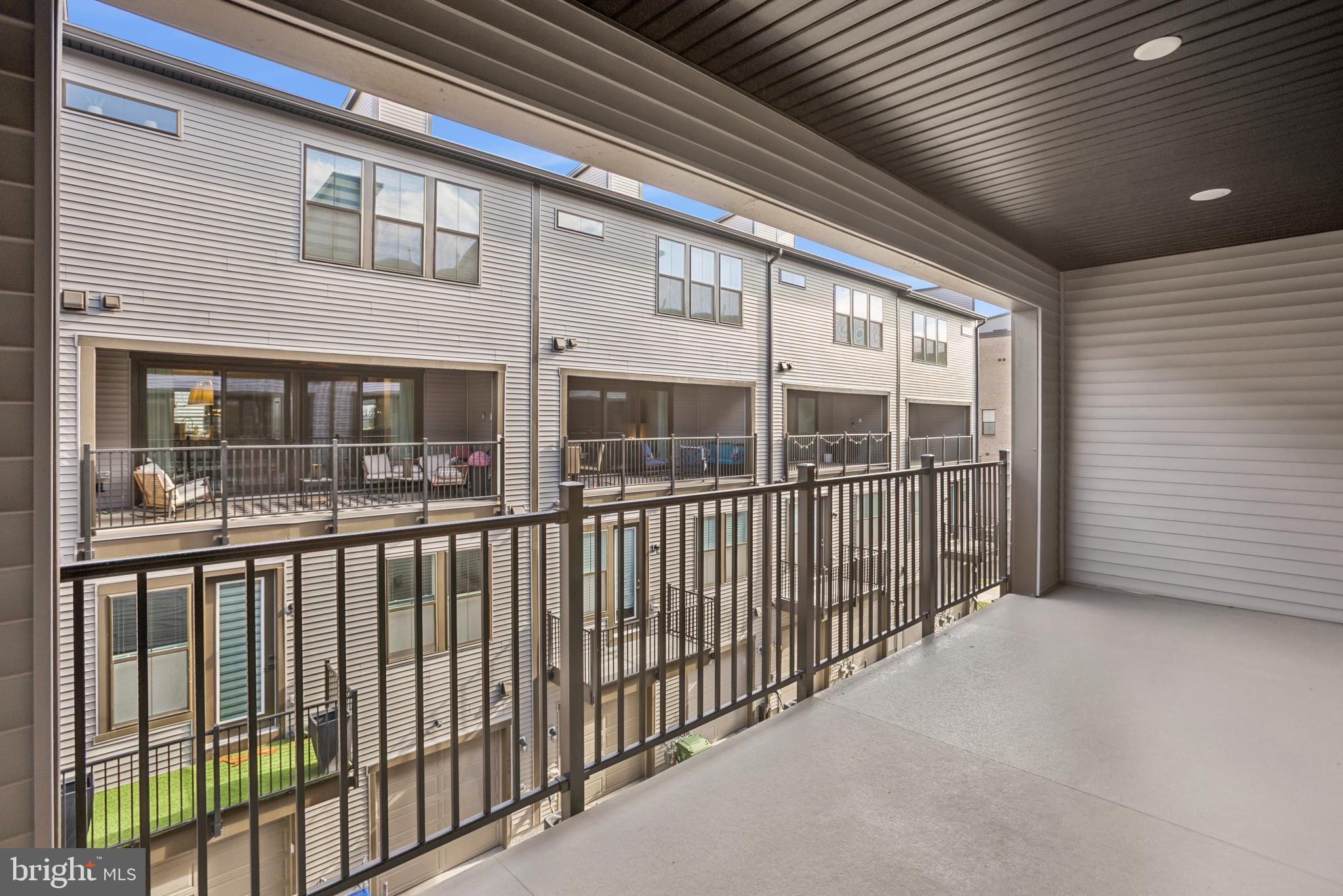 LOCKE LANDING - Residential