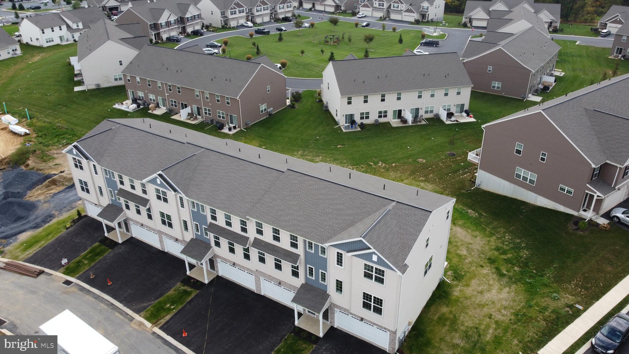 HANBURY COURT - Residential Lease