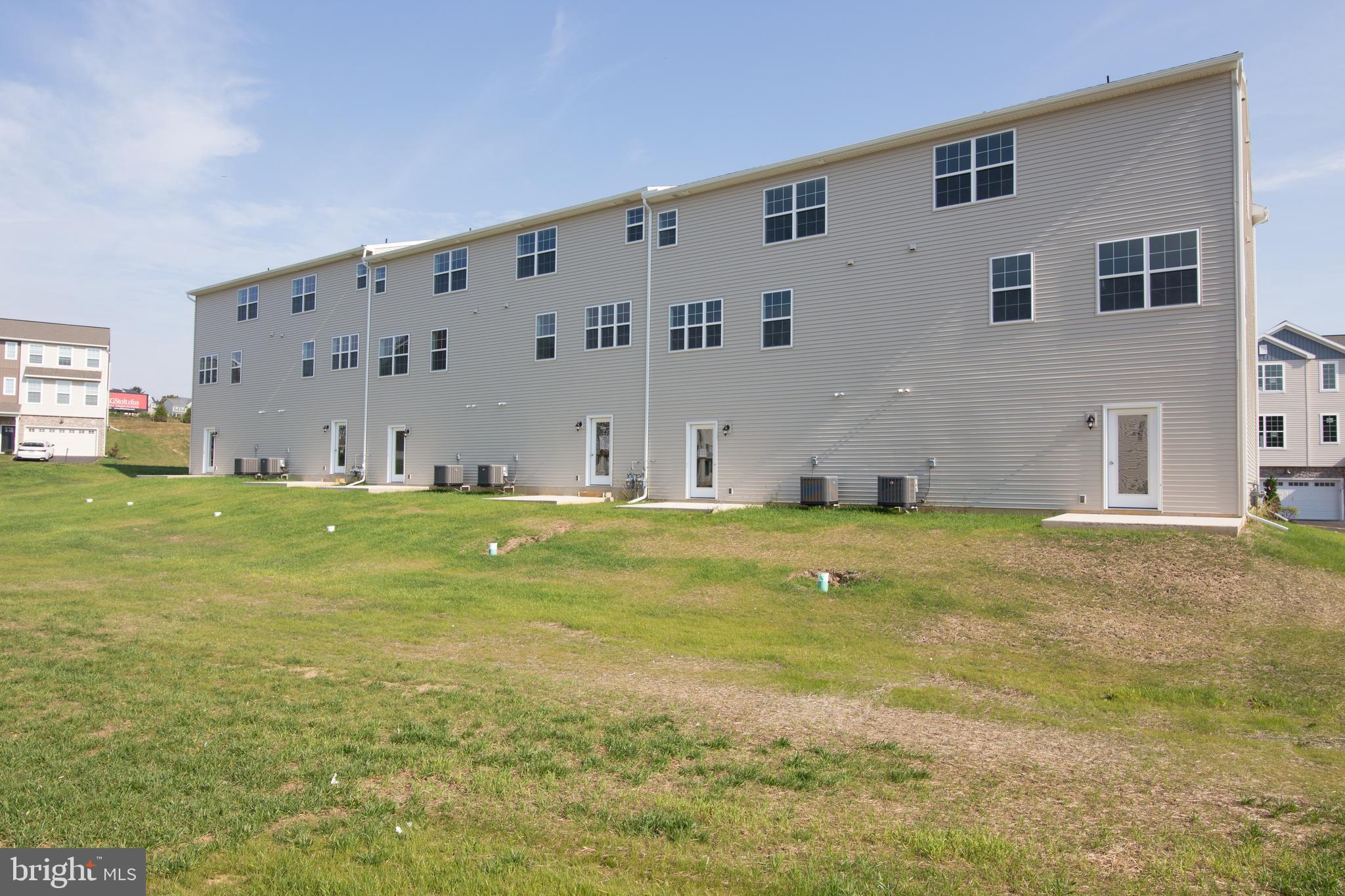 HANBURY COURT - Residential Lease