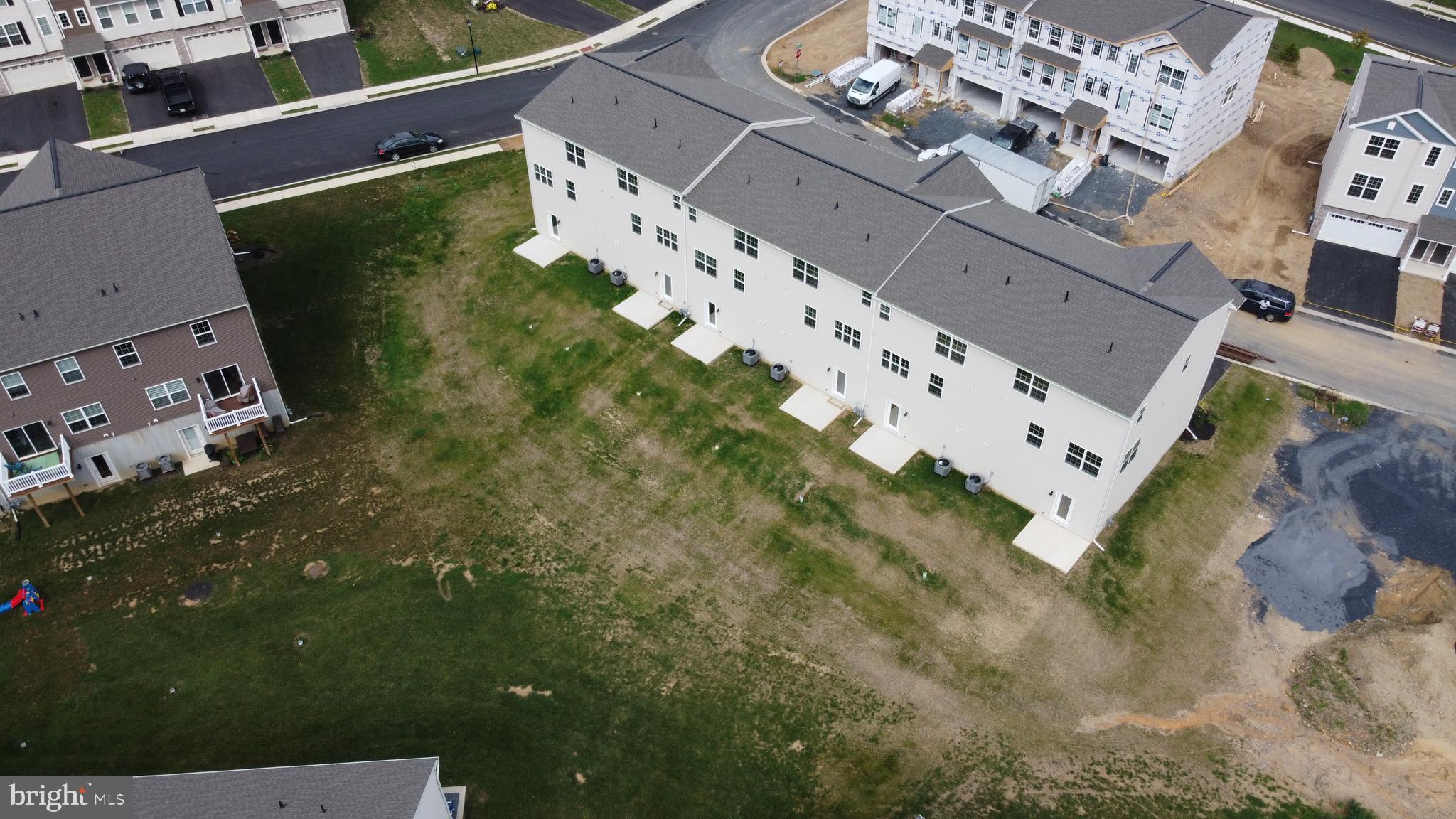 HANBURY COURT - Residential Lease