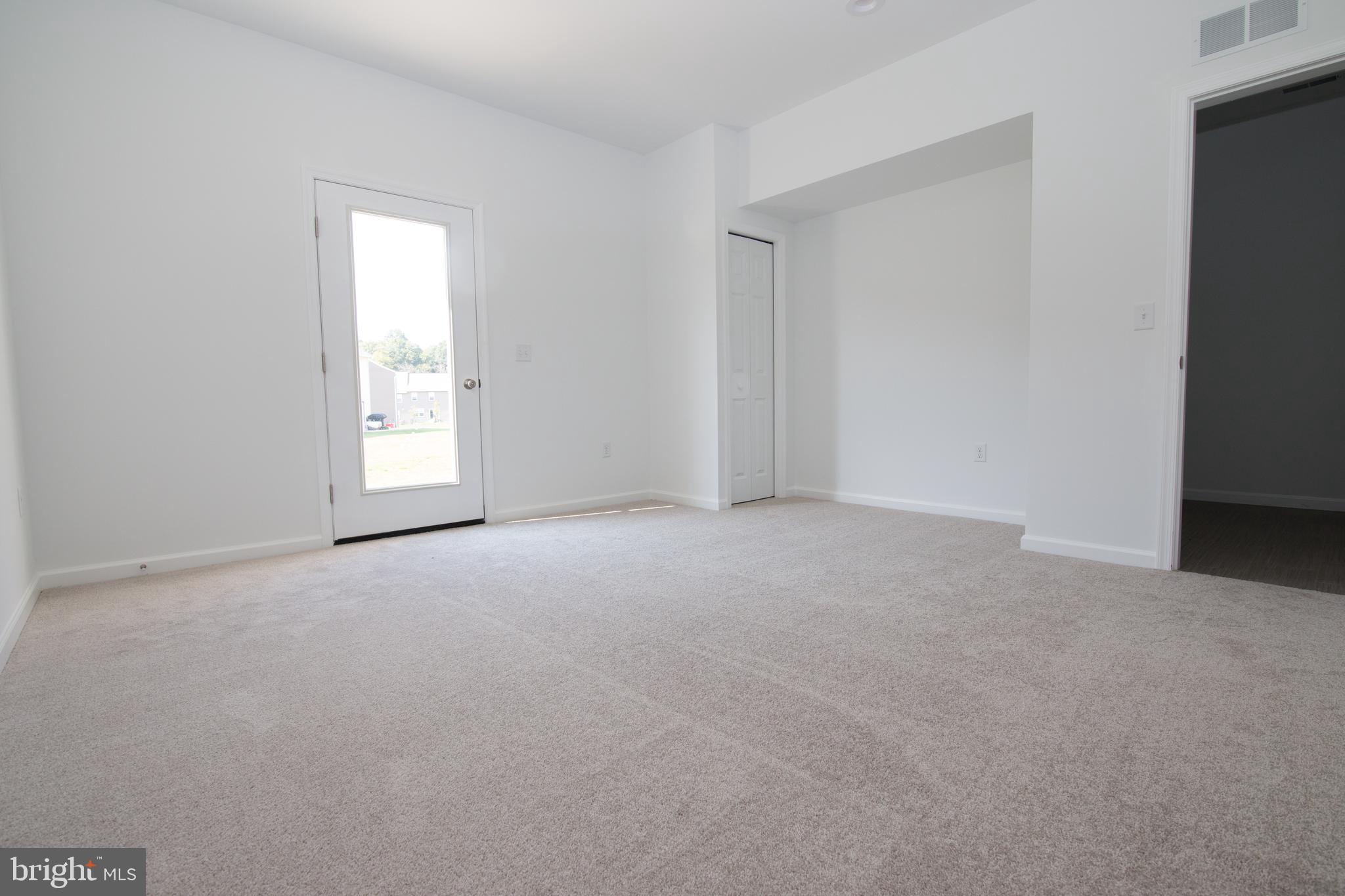 HANBURY COURT - Residential Lease