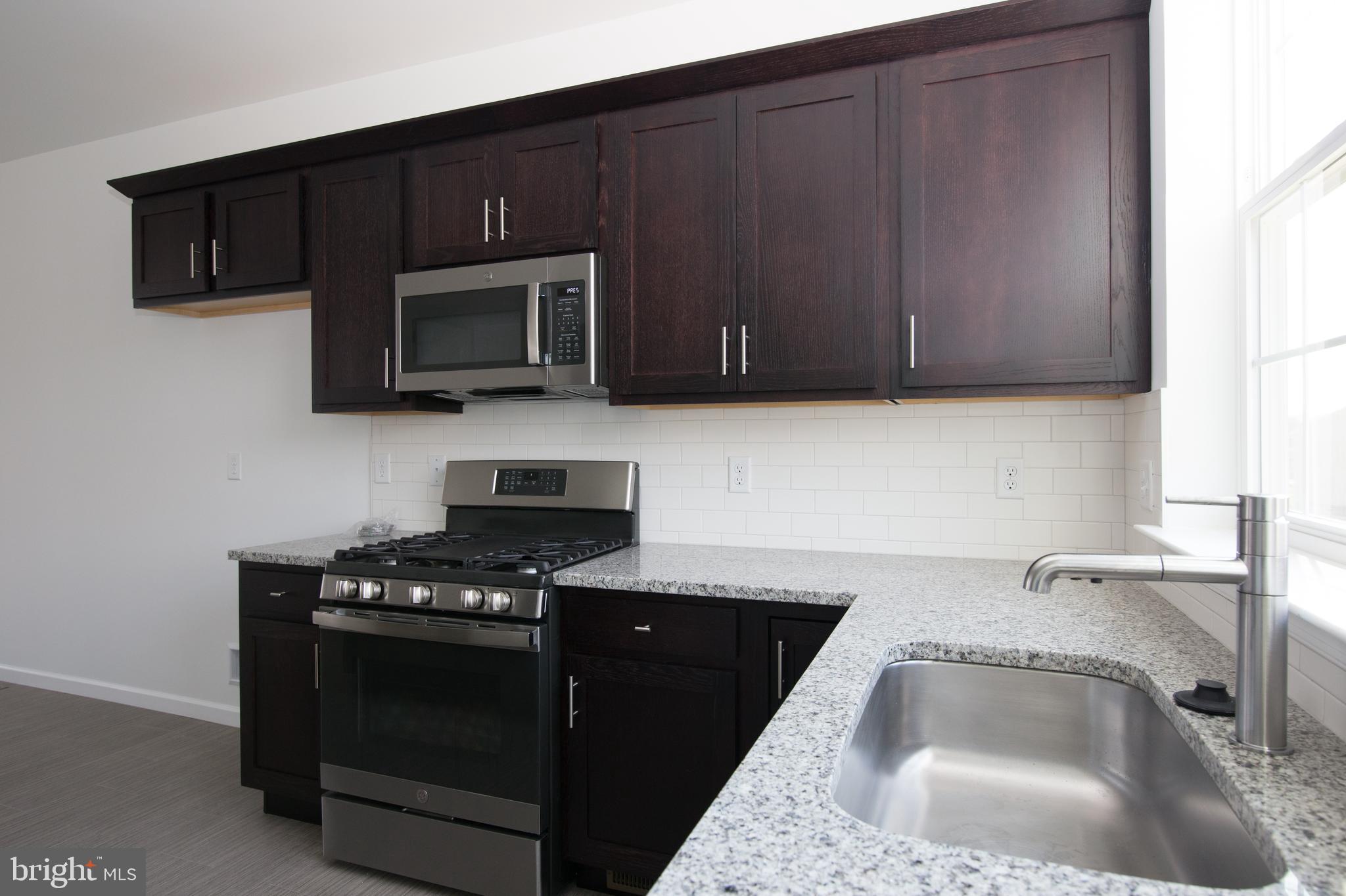 HANBURY COURT - Residential Lease