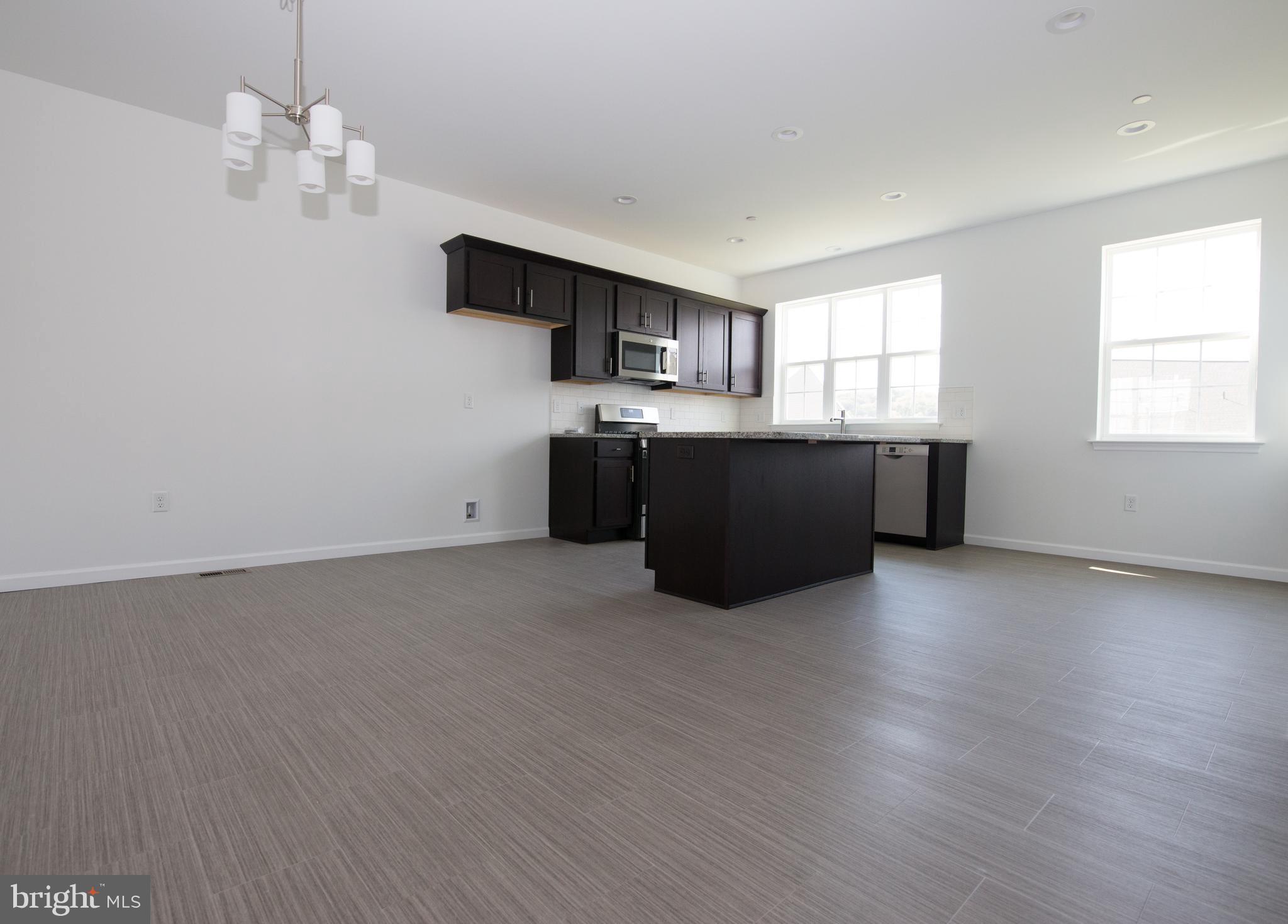 HANBURY COURT - Residential Lease