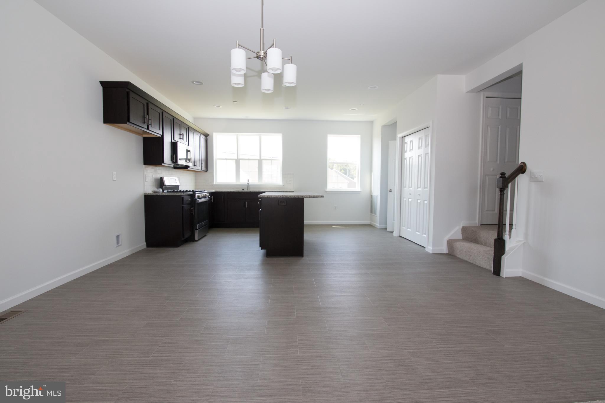 HANBURY COURT - Residential Lease