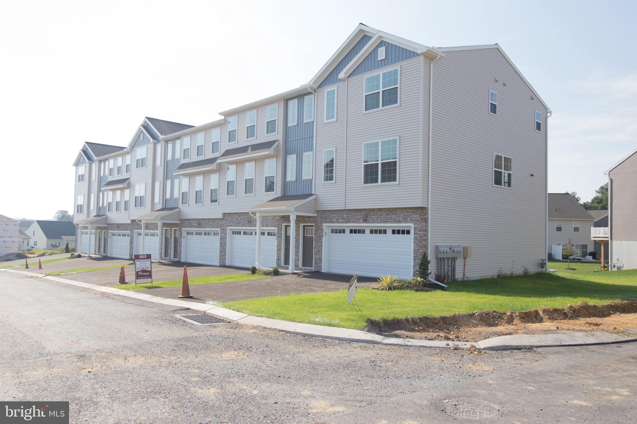 HANBURY COURT - Residential Lease