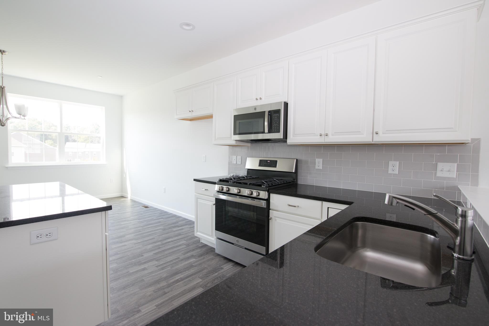 HANBURY COURT - Residential Lease