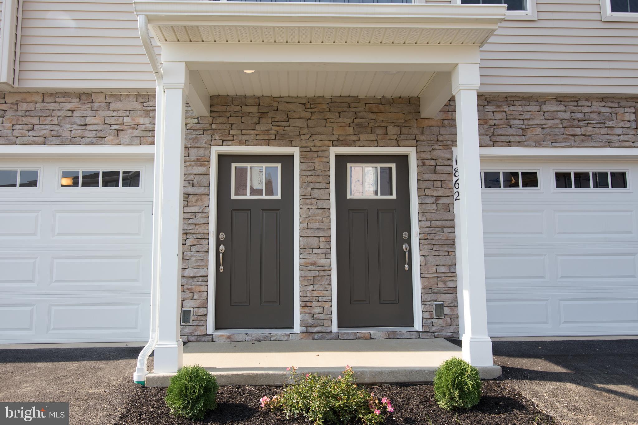 HANBURY COURT - Residential Lease