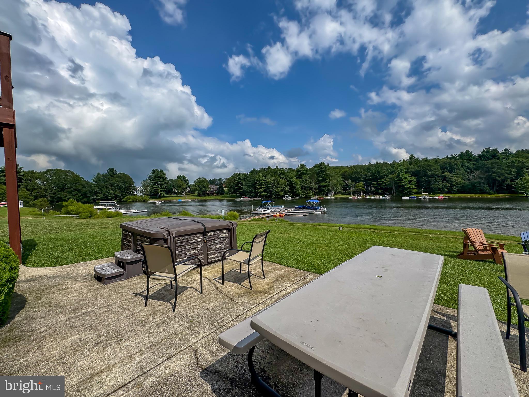 WATERFRONT GREENS - Residential