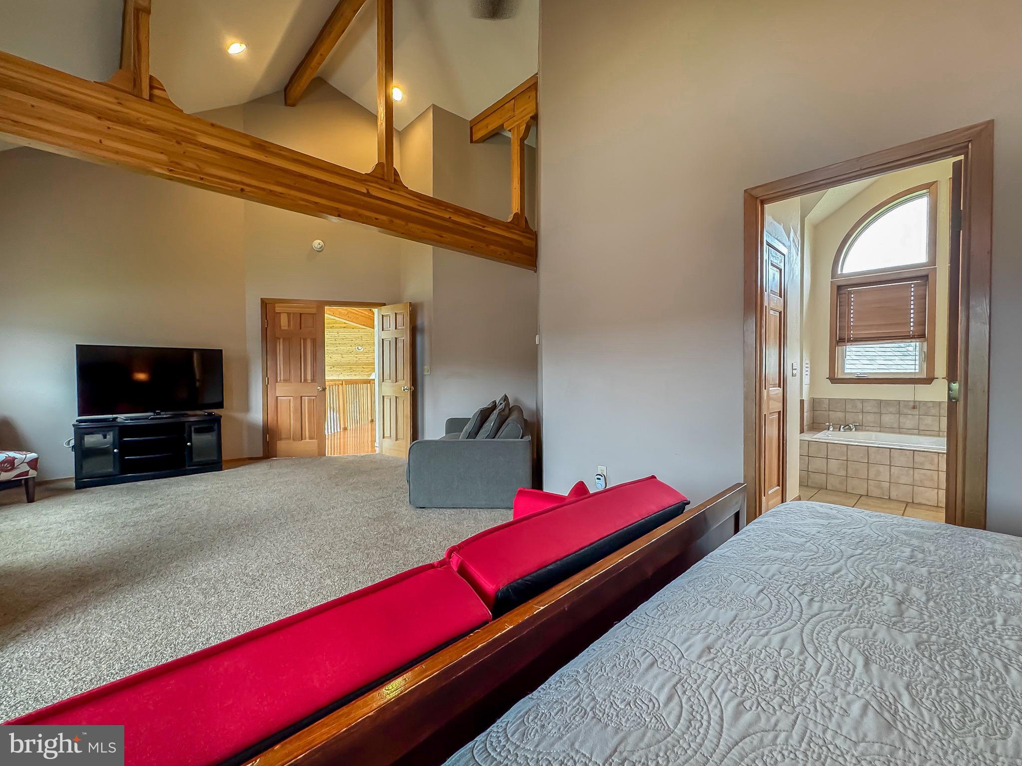 WATERFRONT GREENS - Residential