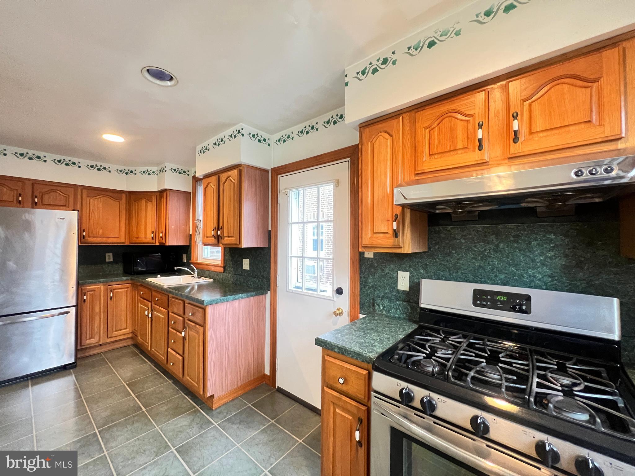 BELLS CORNER - Residential