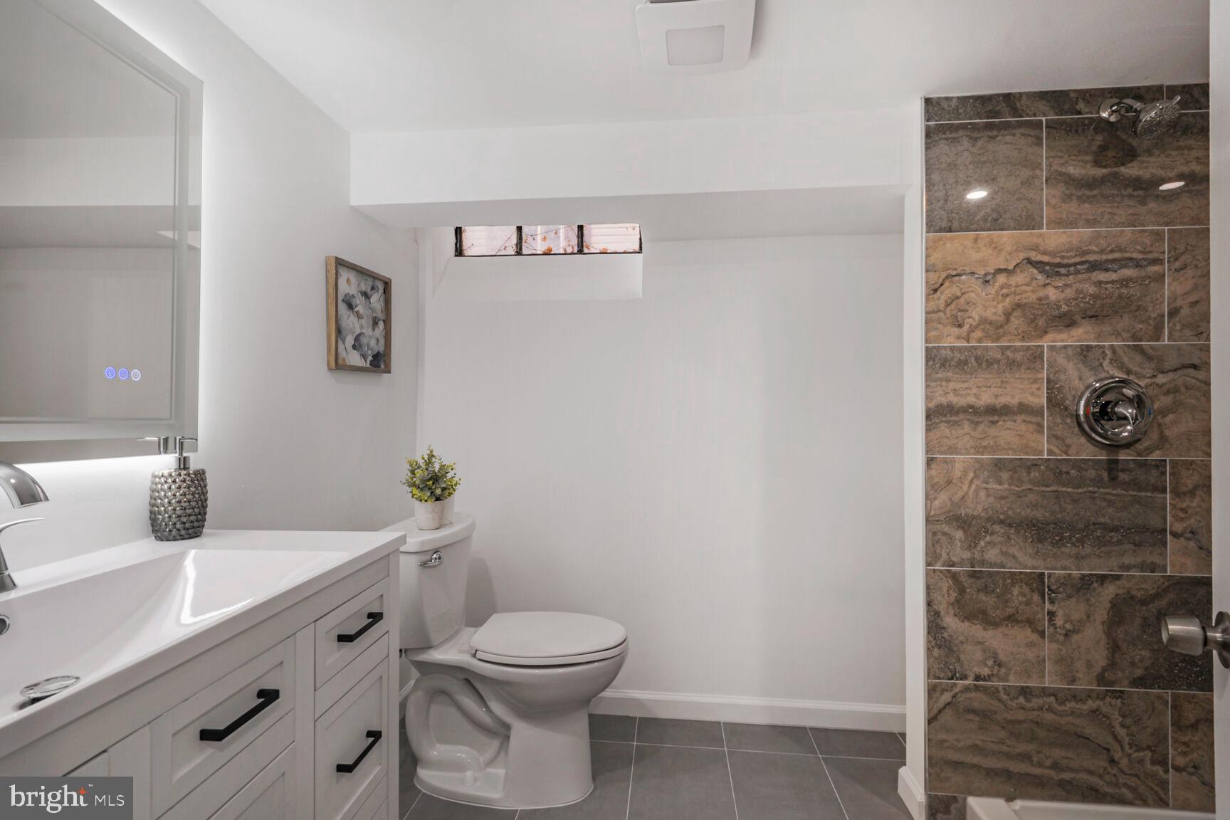 PT ROCKVILLE TWN RES 1 - Residential