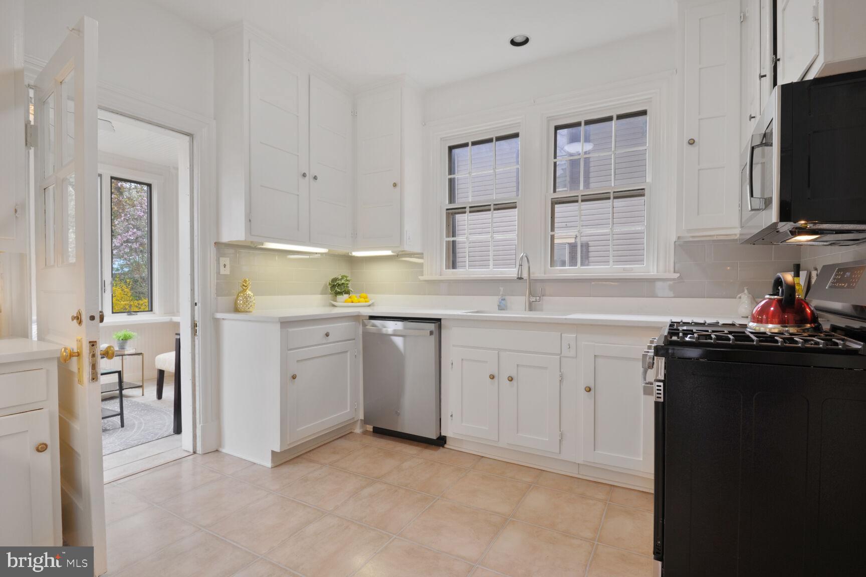 PT ROCKVILLE TWN RES 1 - Residential