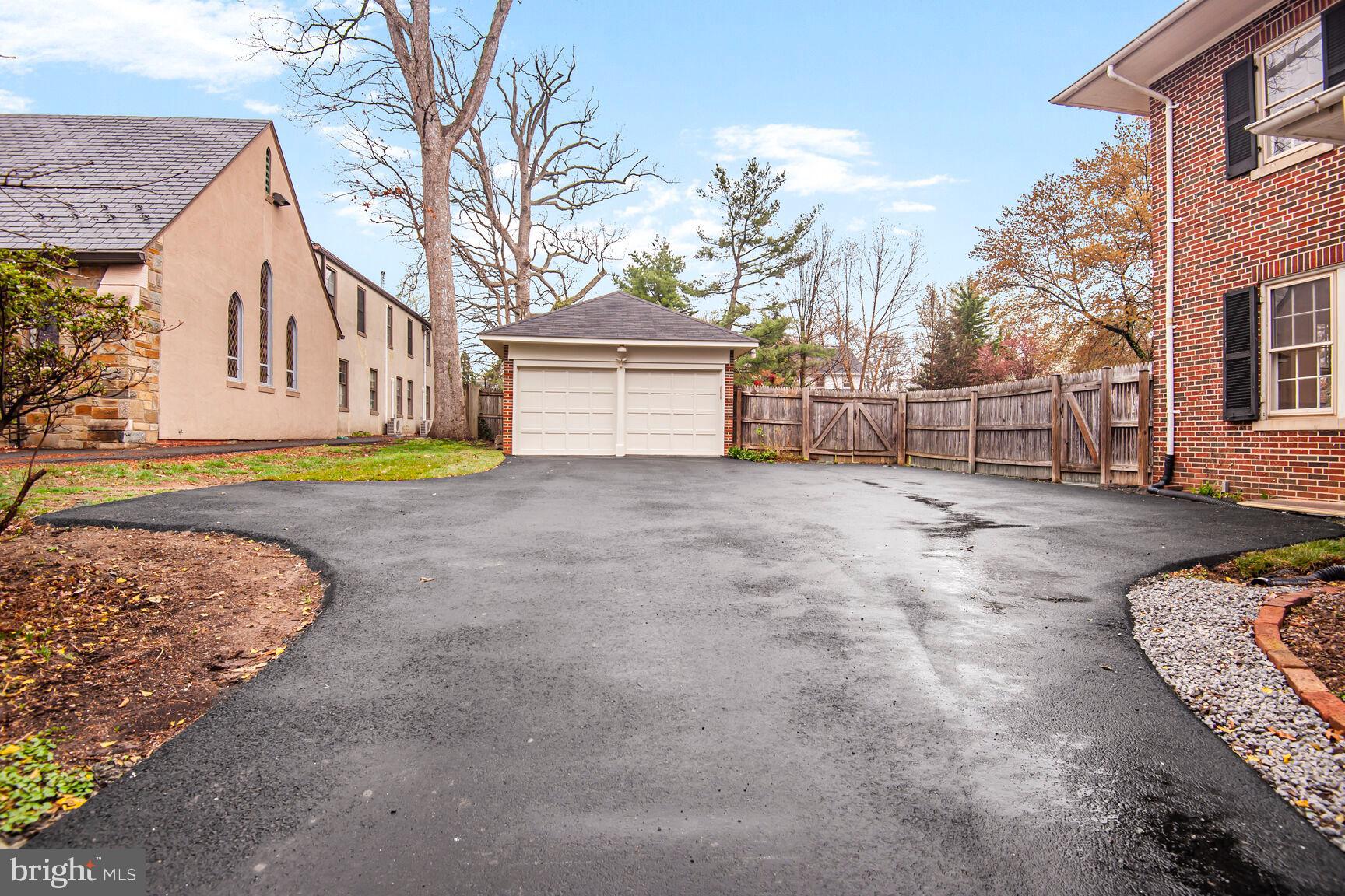 PT ROCKVILLE TWN RES 1 - Residential