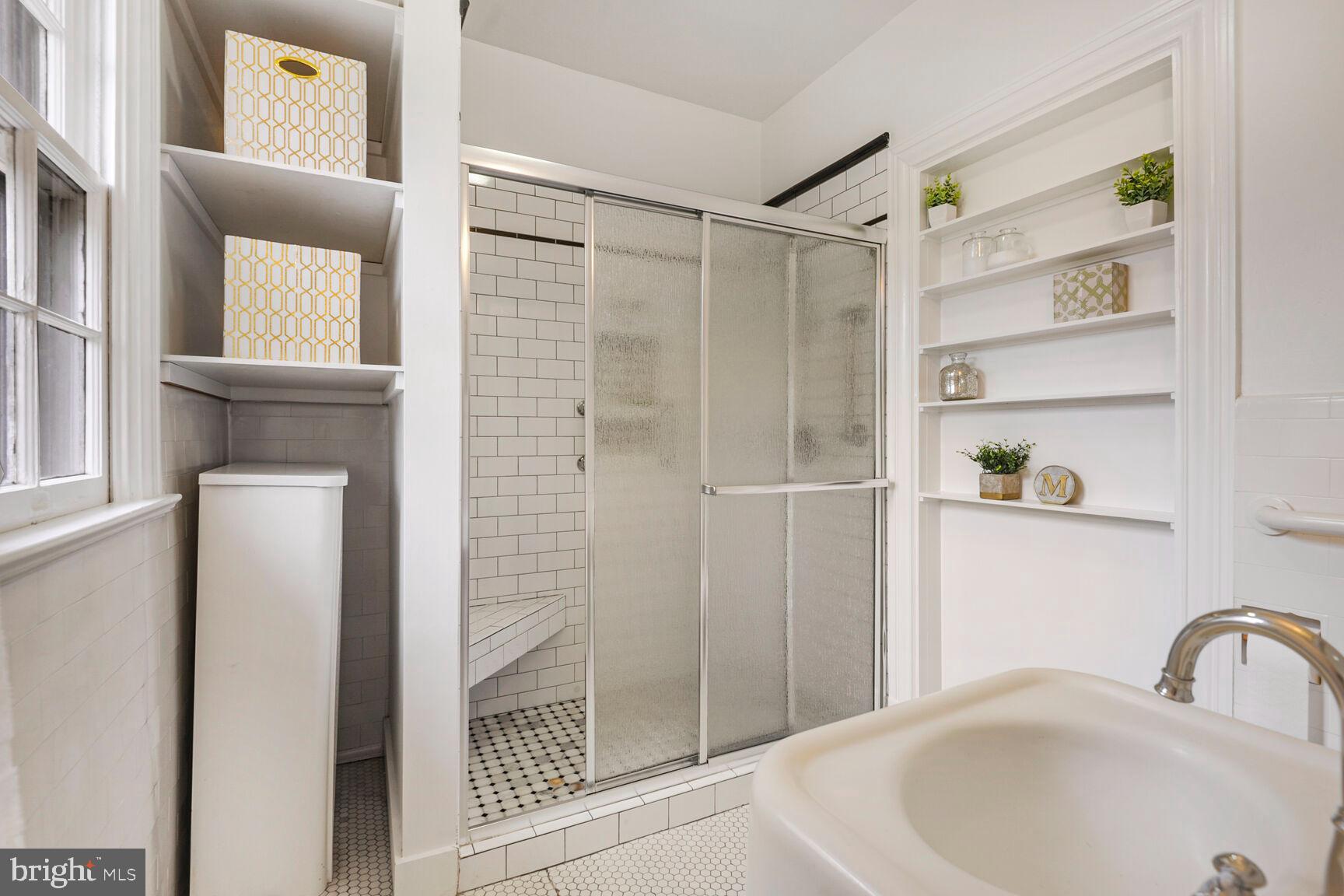 PT ROCKVILLE TWN RES 1 - Residential