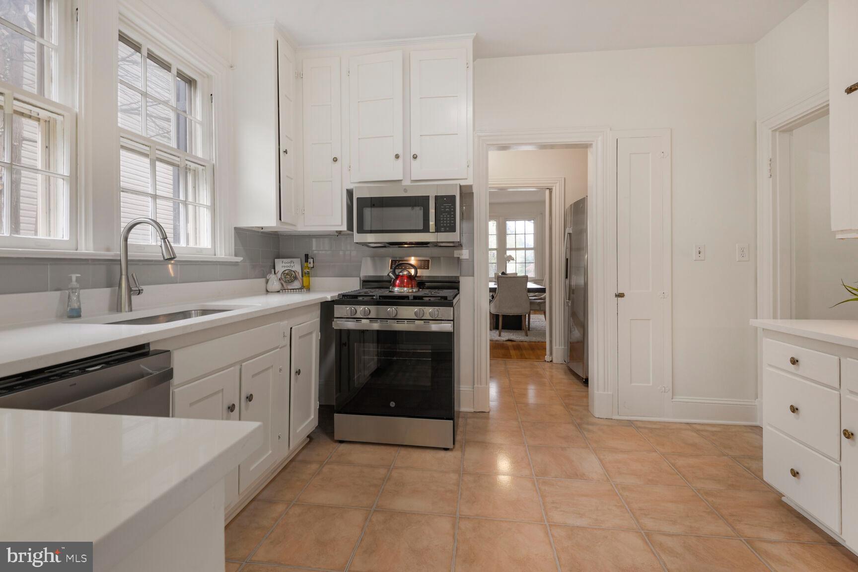 PT ROCKVILLE TWN RES 1 - Residential