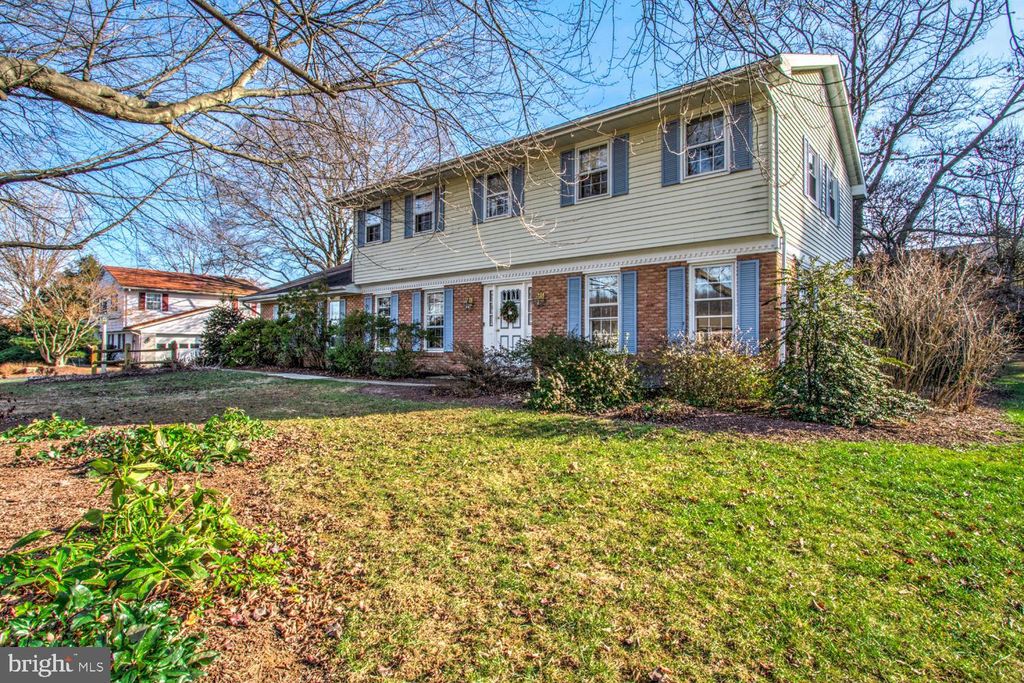 Photo of 428 Trena Avenue, Lancaster, PA 17601 (MLS # PALA2045984)