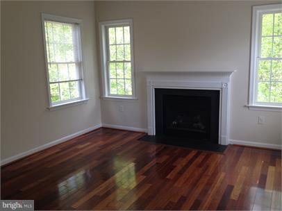 CHELSEA ESTATES - Residential Lease