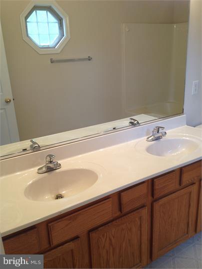 CHELSEA ESTATES - Residential Lease