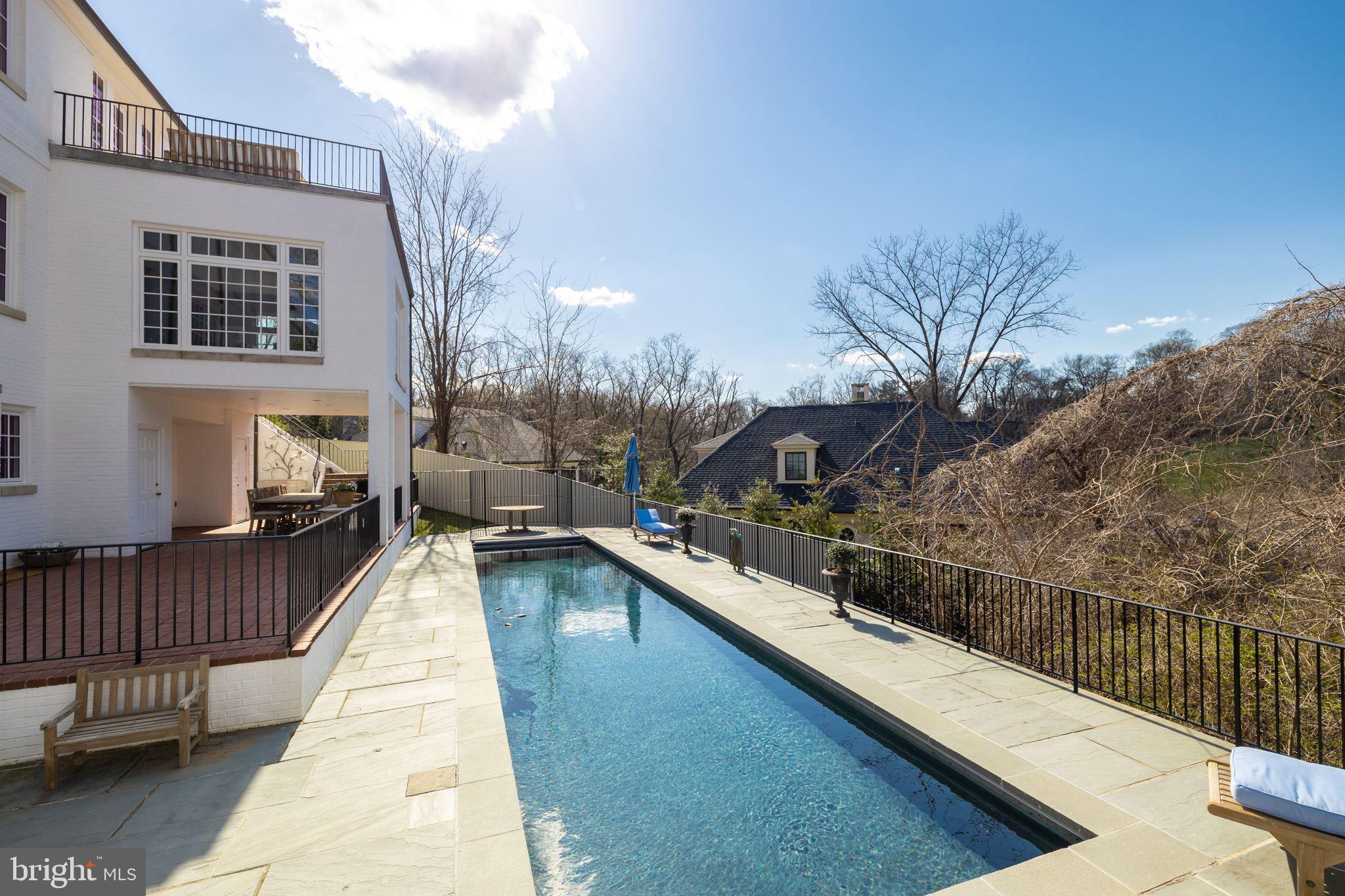 WESLEY HEIGHTS - Residential