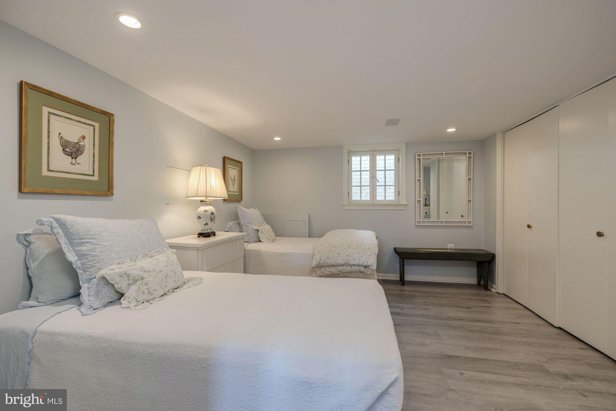 WESLEY HEIGHTS - Residential