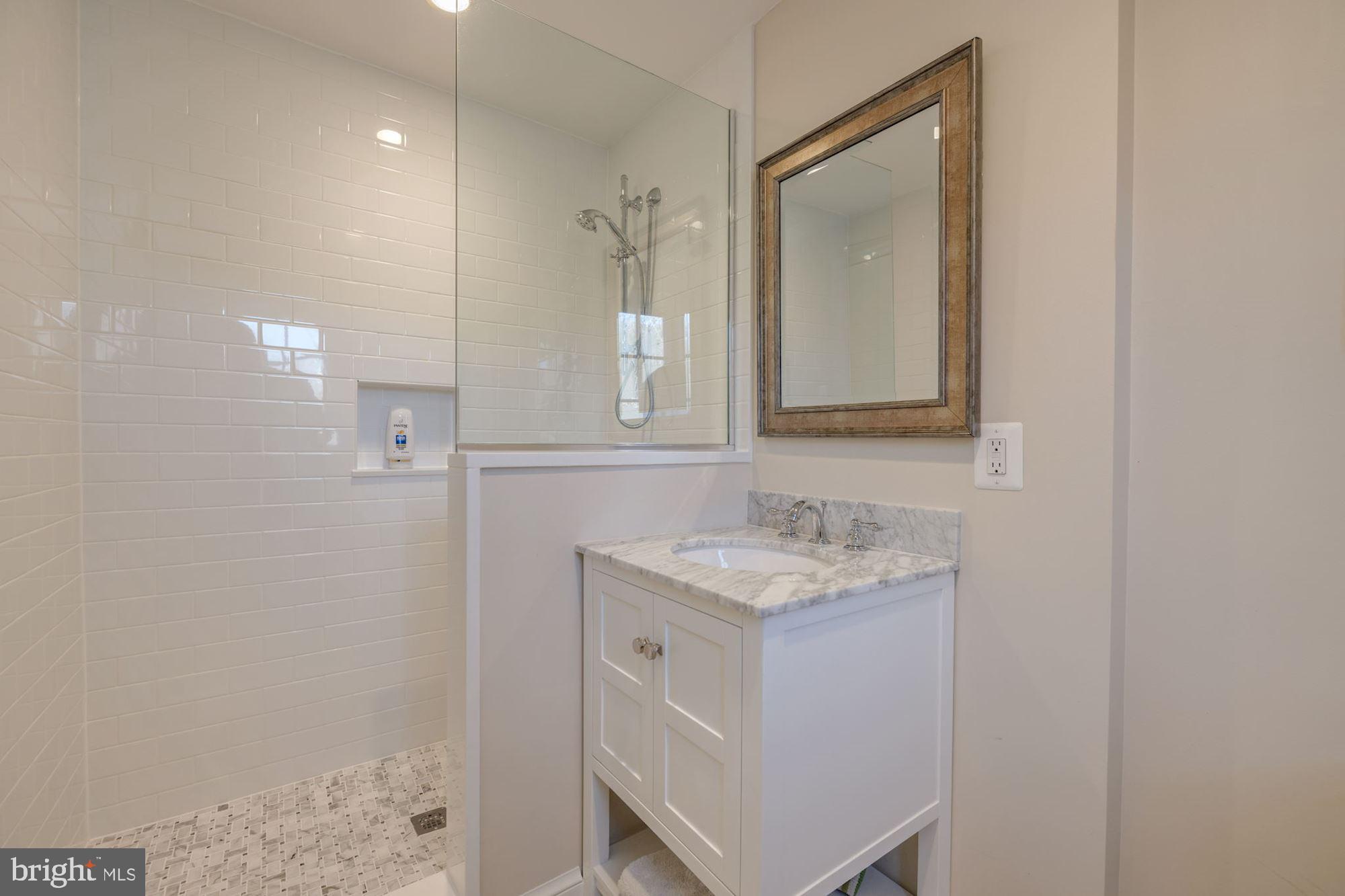 WESLEY HEIGHTS - Residential