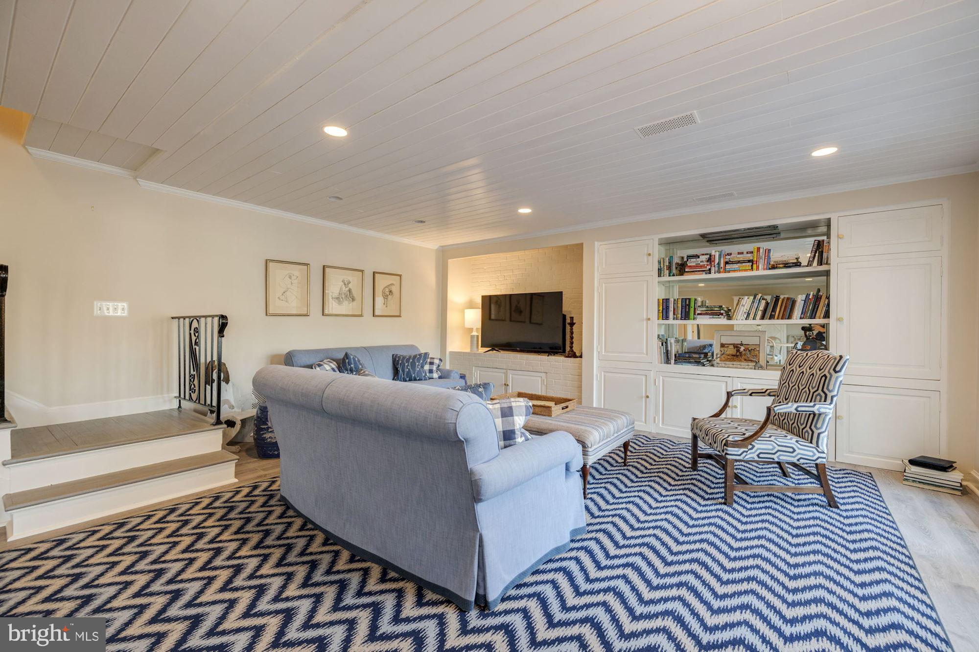 WESLEY HEIGHTS - Residential