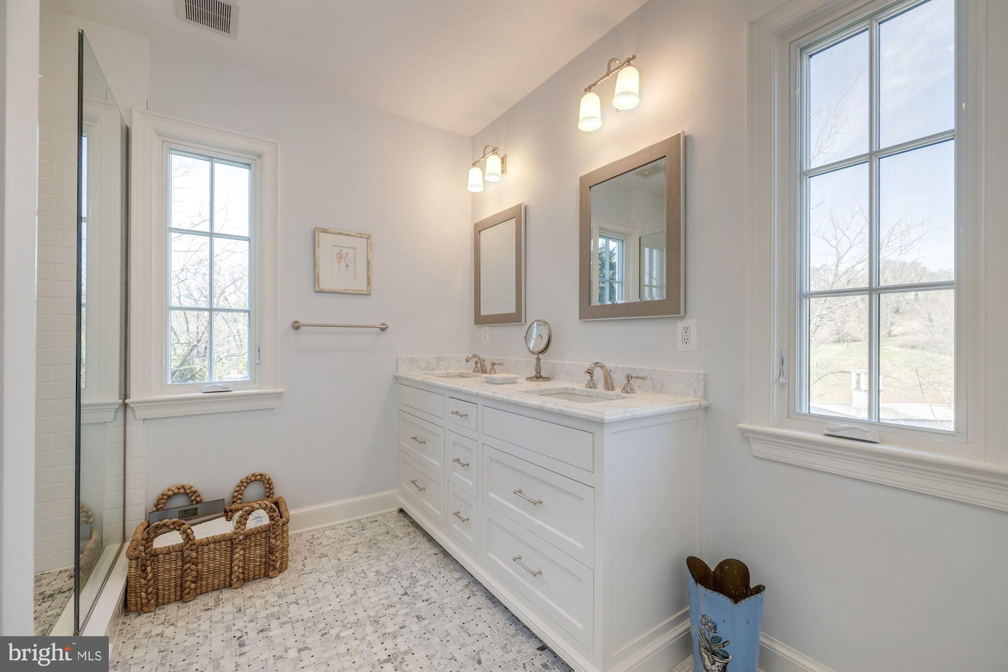 WESLEY HEIGHTS - Residential