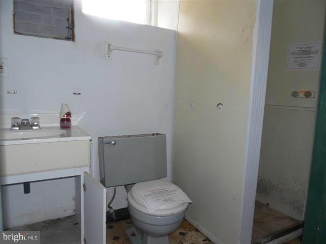 CEDAR CREST - Residential