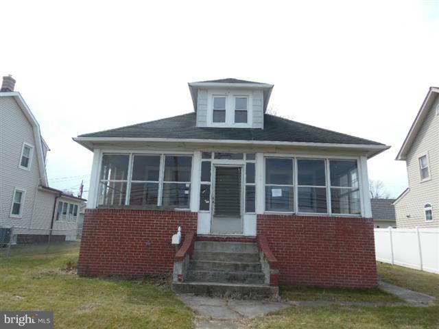 CEDAR CREST - Residential