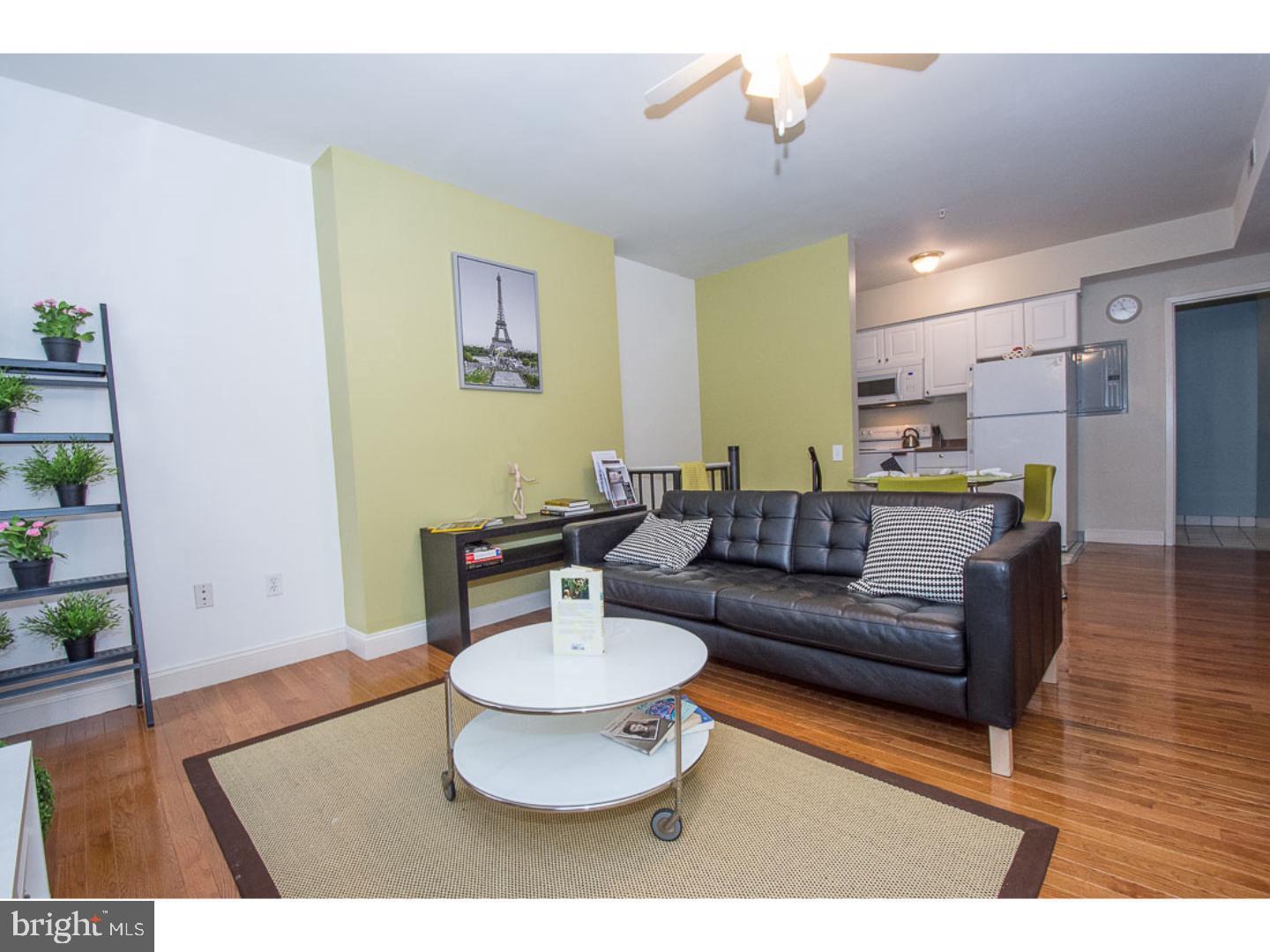 WASHINGTON SQ WEST - Residential